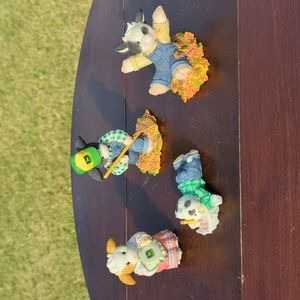 Set of 4 vintage Mary Moo Moos (John Deere) by Enesco
